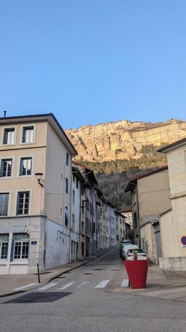 Zen Home - Appartement Jusqu'A 4 Voyageurs Nantua Esterno foto
